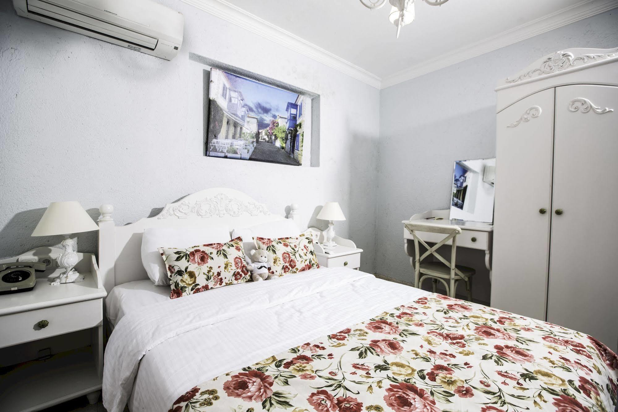 The White Hotel Alaçatı Exteriör bild